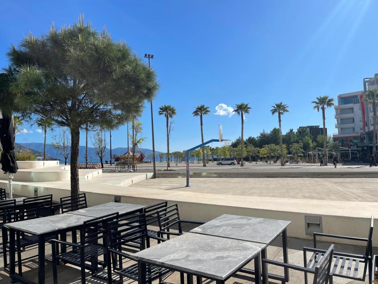 Fa_Holidays Vlorë Buitenkant foto